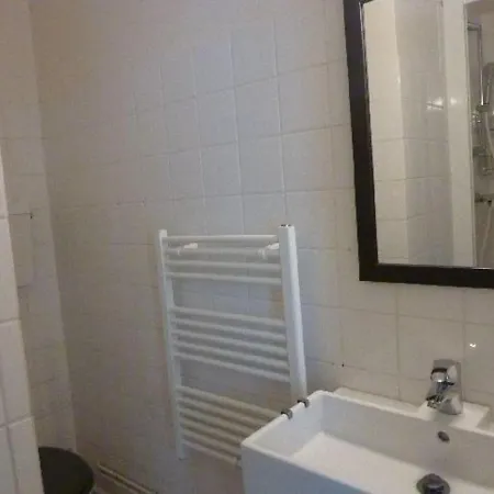 T1 Au Mont-dore, Balcon, Hyper Centre, Bien Equipe, Max 4 Pers. - Fr-1-608-38 Le Mont-Dore
